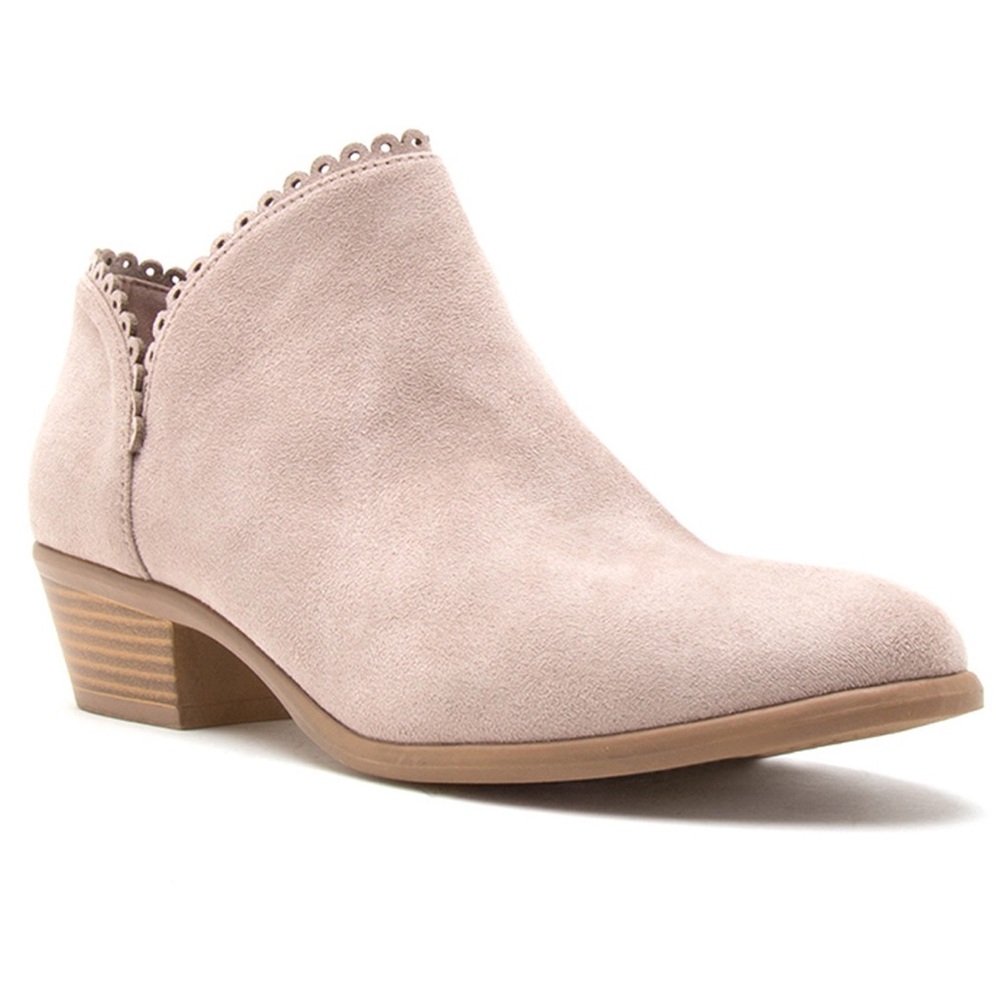 Quipid Weekend Scalloped Ankle Bootie